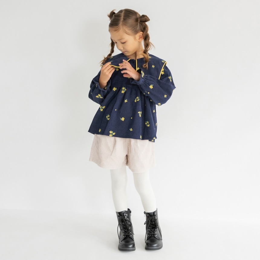 ネイビーブルー