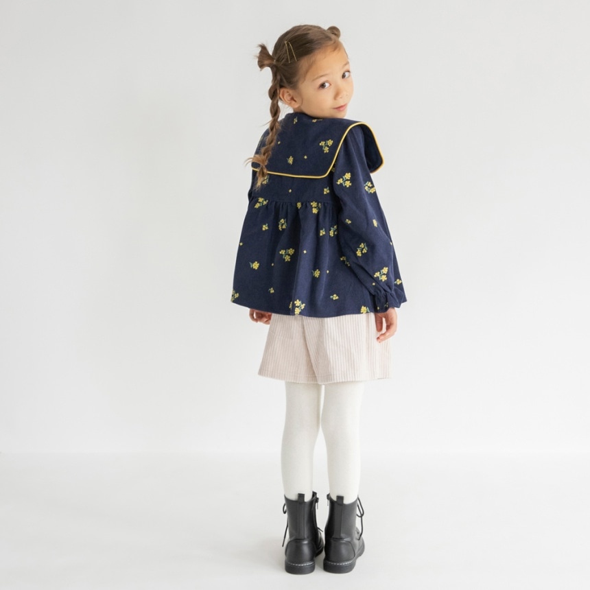 ネイビーブルー