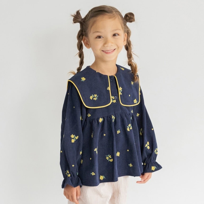 ネイビーブルー