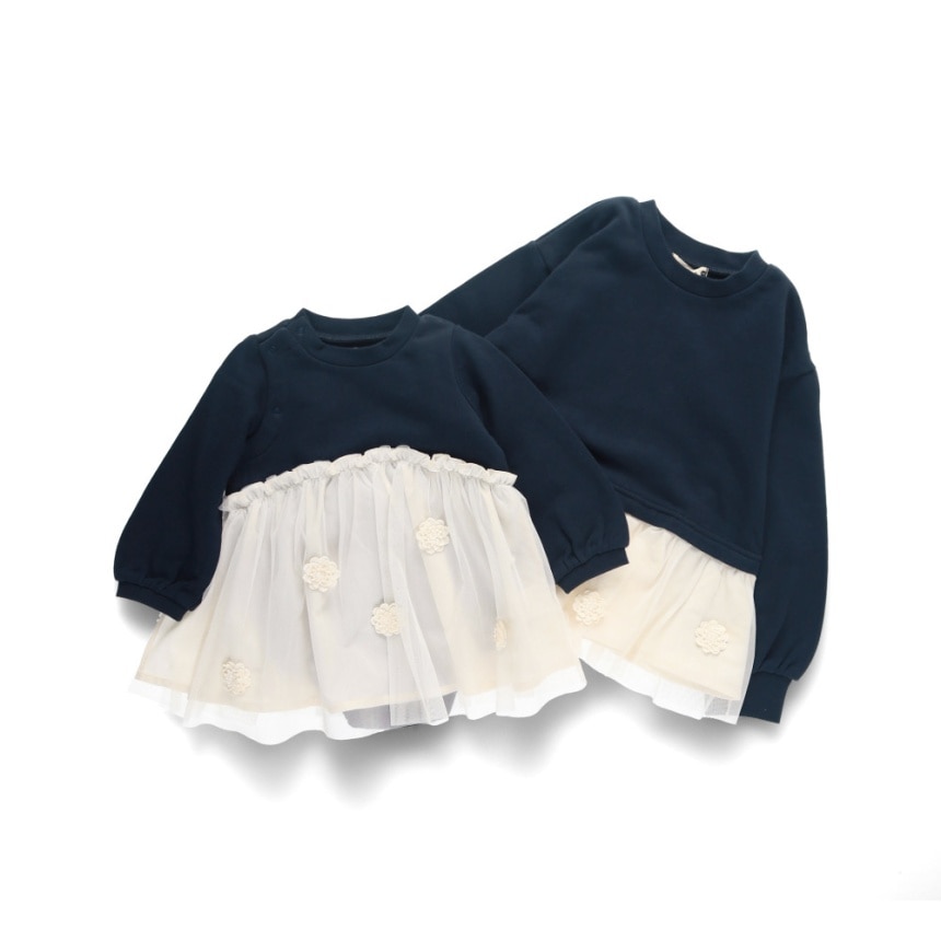 ネイビーブルー