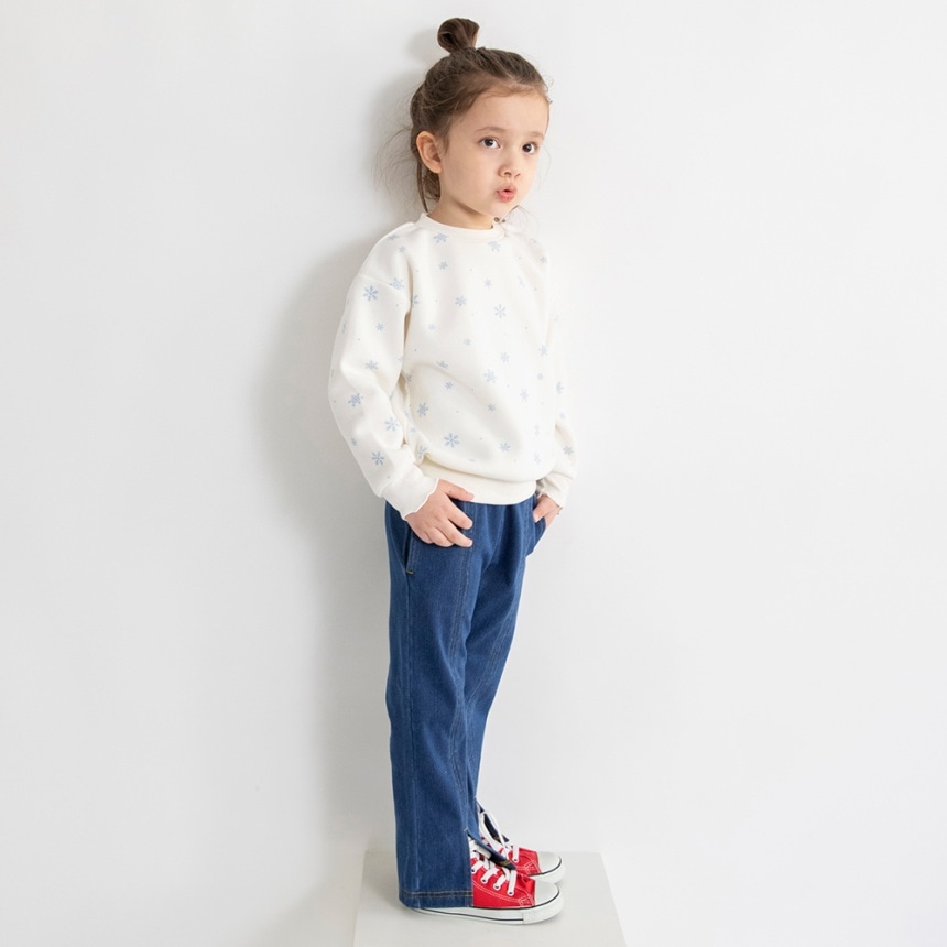 ネイビーブルー