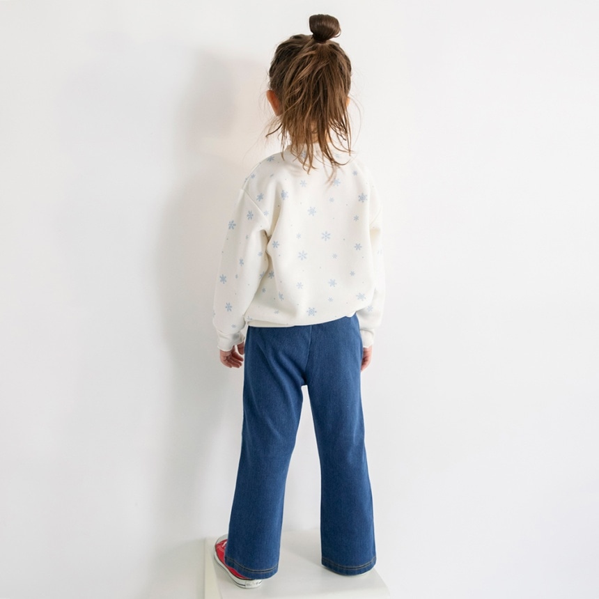 ネイビーブルー