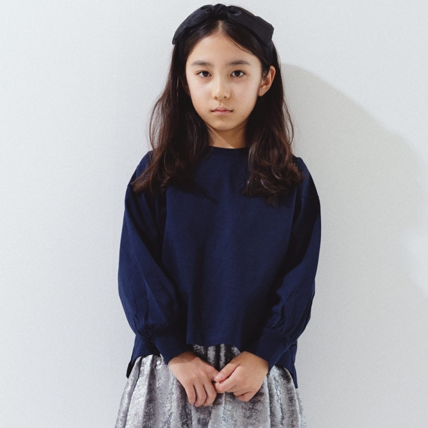 ネイビーブルー