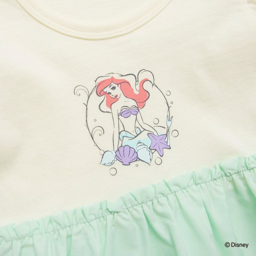 ライトグリーン