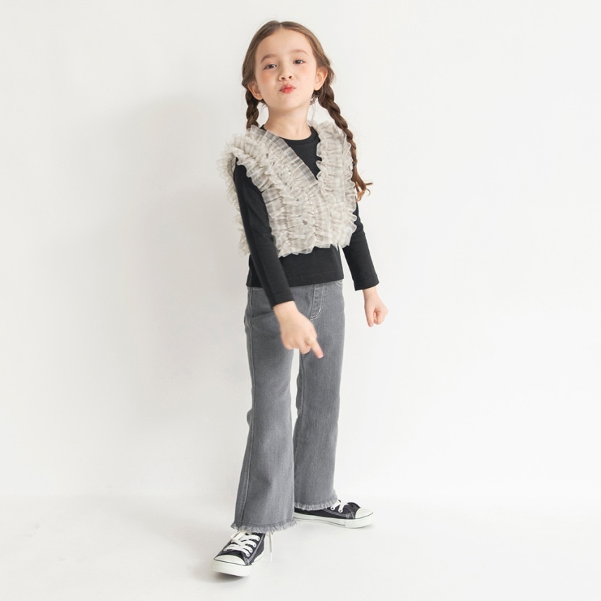 チャコールグレー