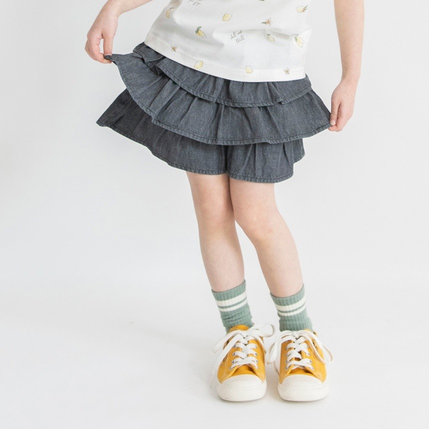 チャコールグレー