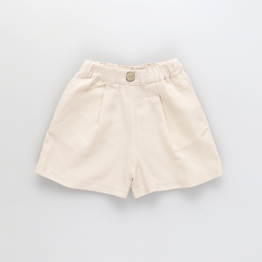 ピンクベージュ