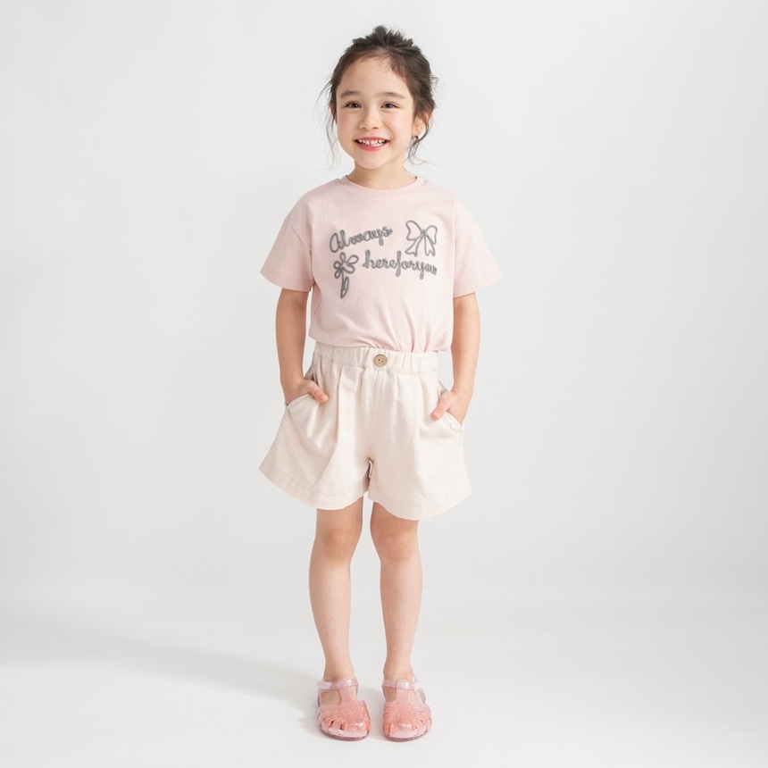 ピンクベージュ