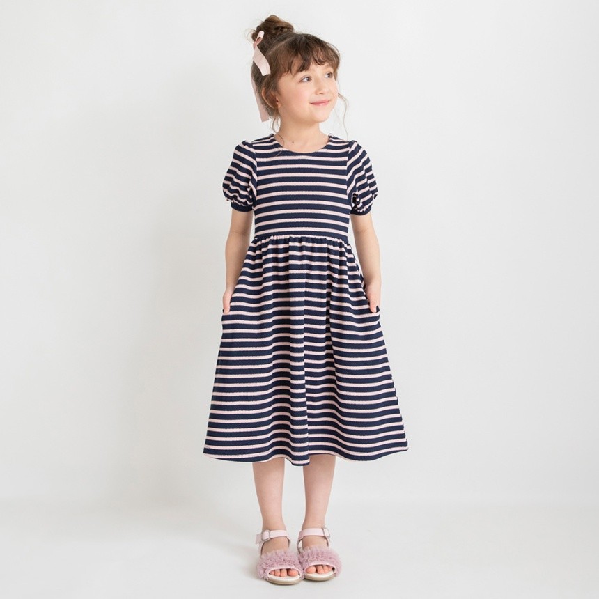 ネイビーブルー