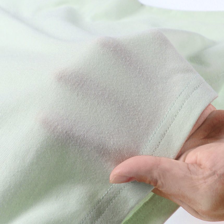 ライトグリーン