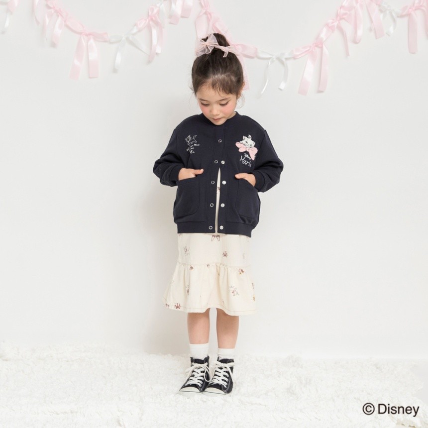 ネイビーブルー