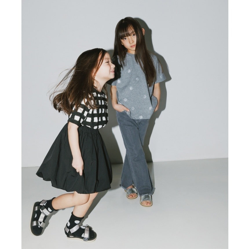 92:グレー_ドット