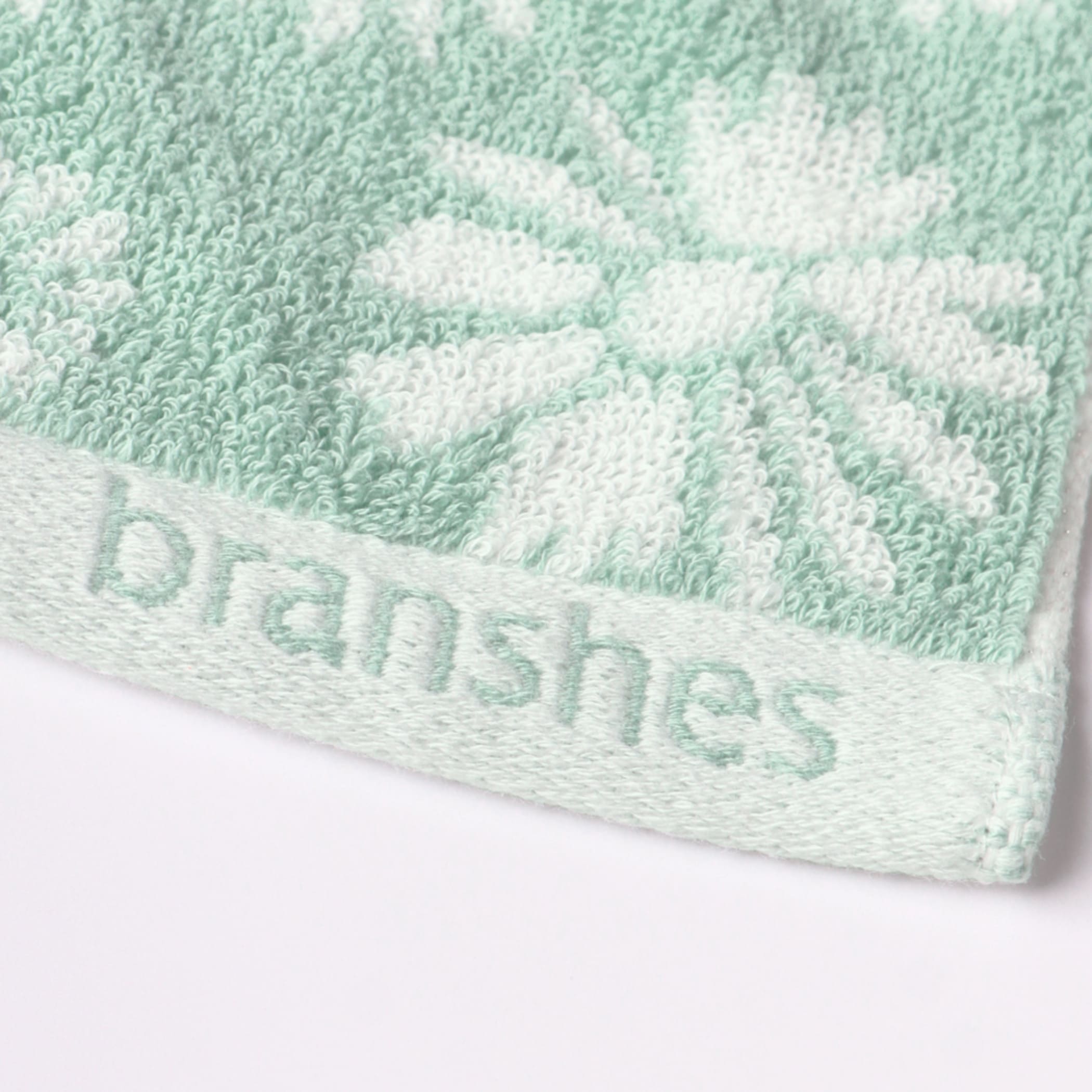 ライトグリーン