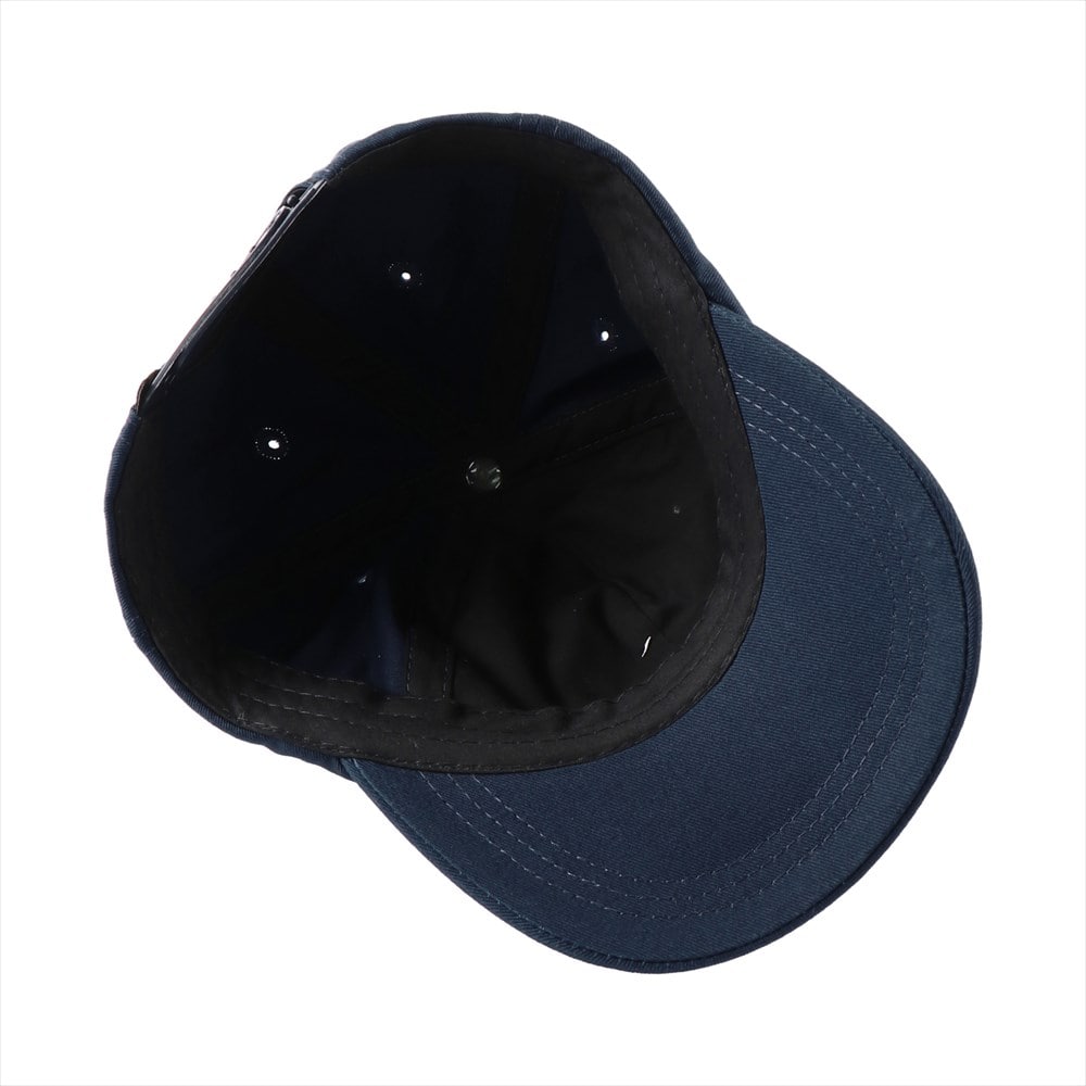 ネイビーブルー