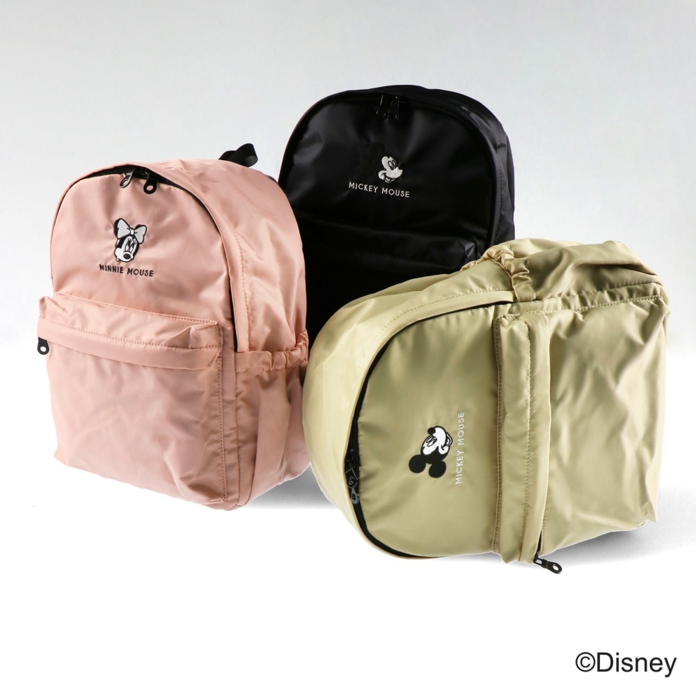 サーモンピンク