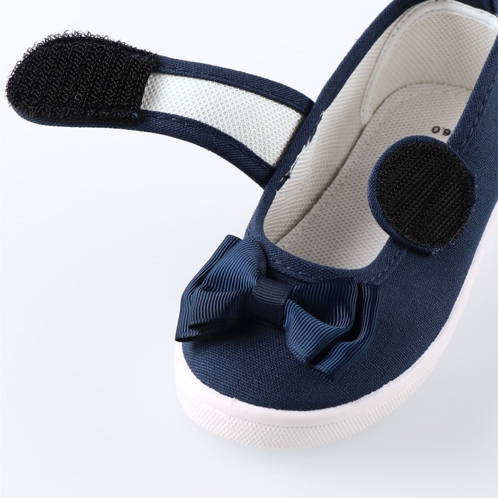 ネイビーブルー