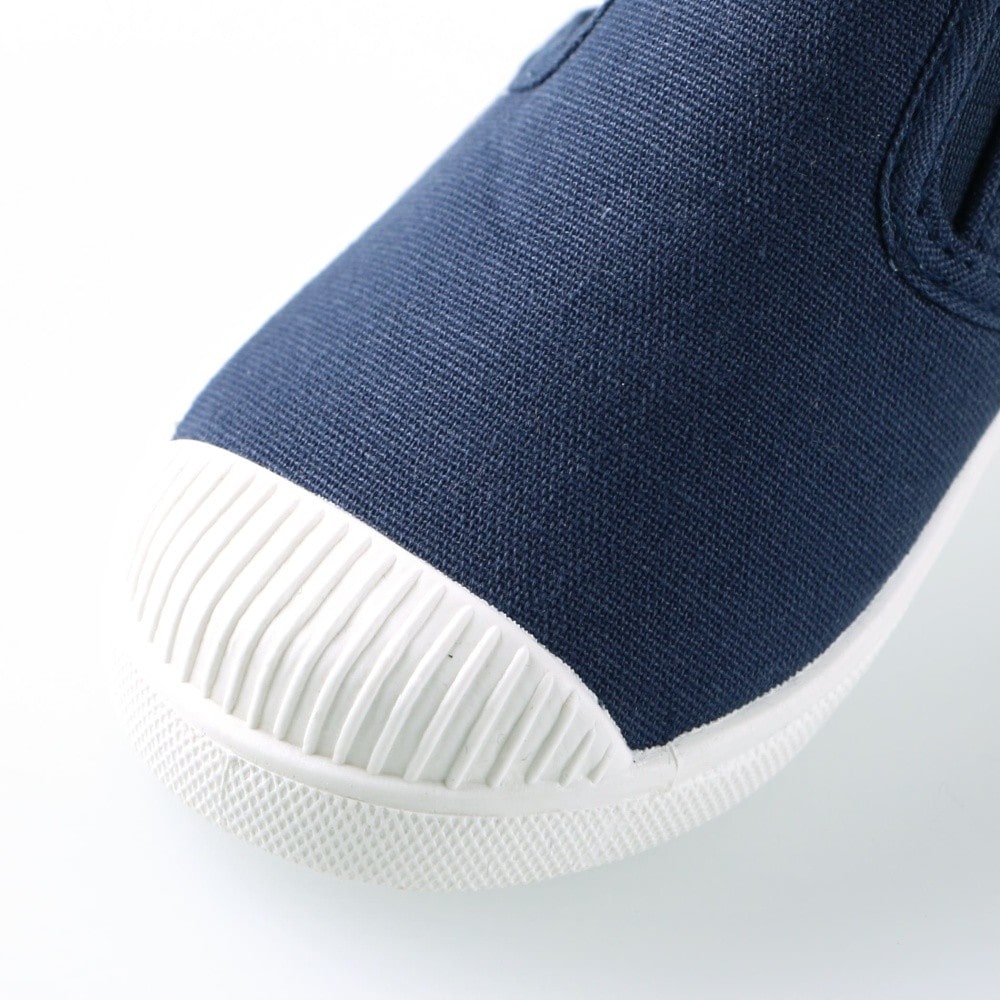 ネイビーブルー