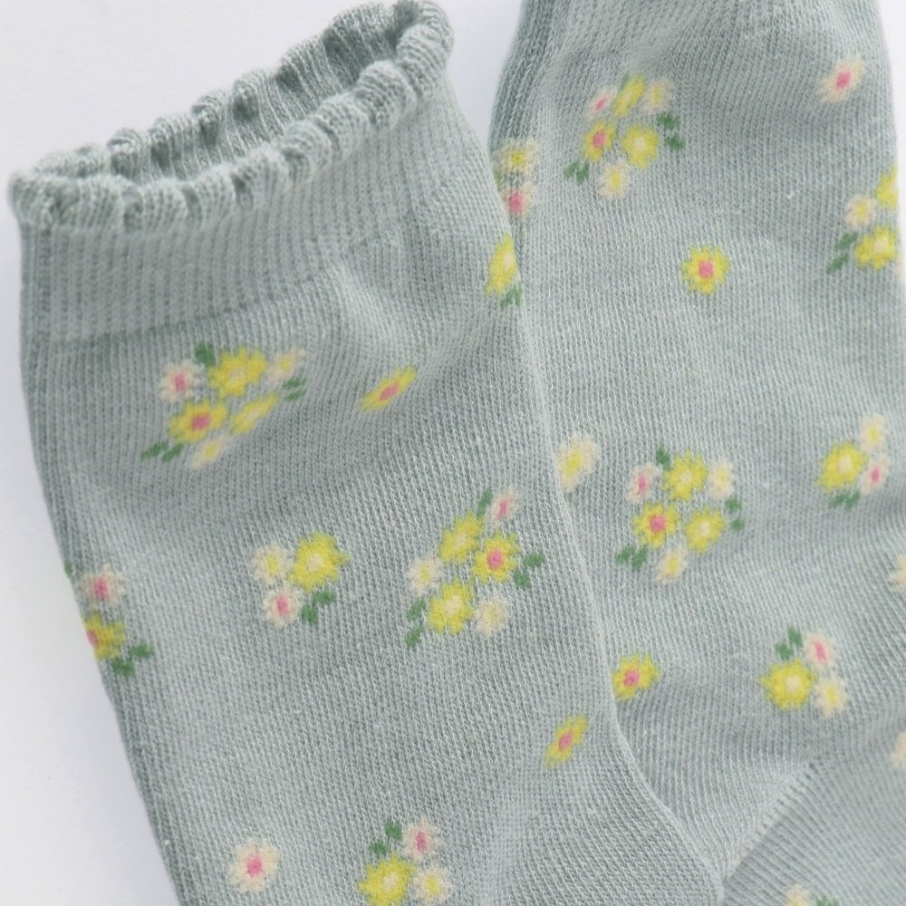 ライトグリーン