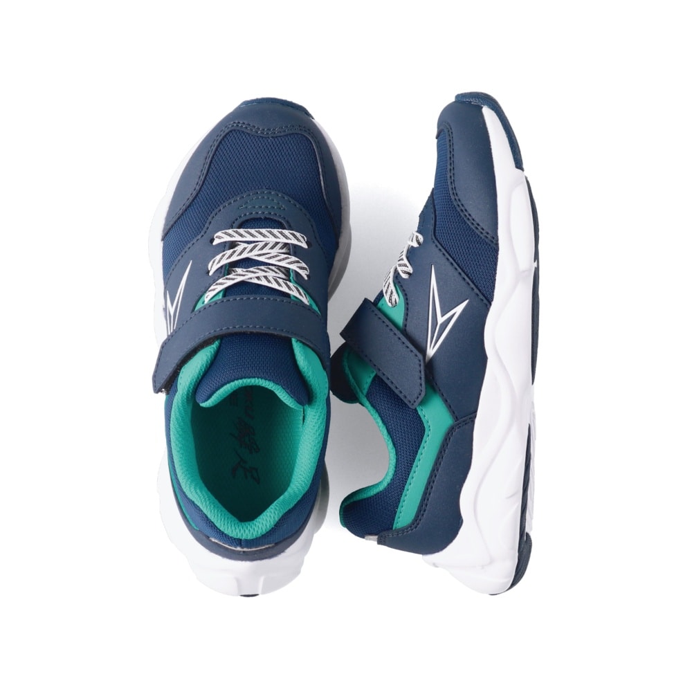 ネイビーブルー