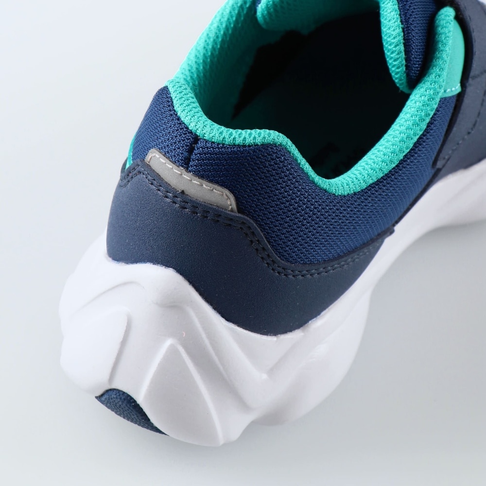 ネイビーブルー