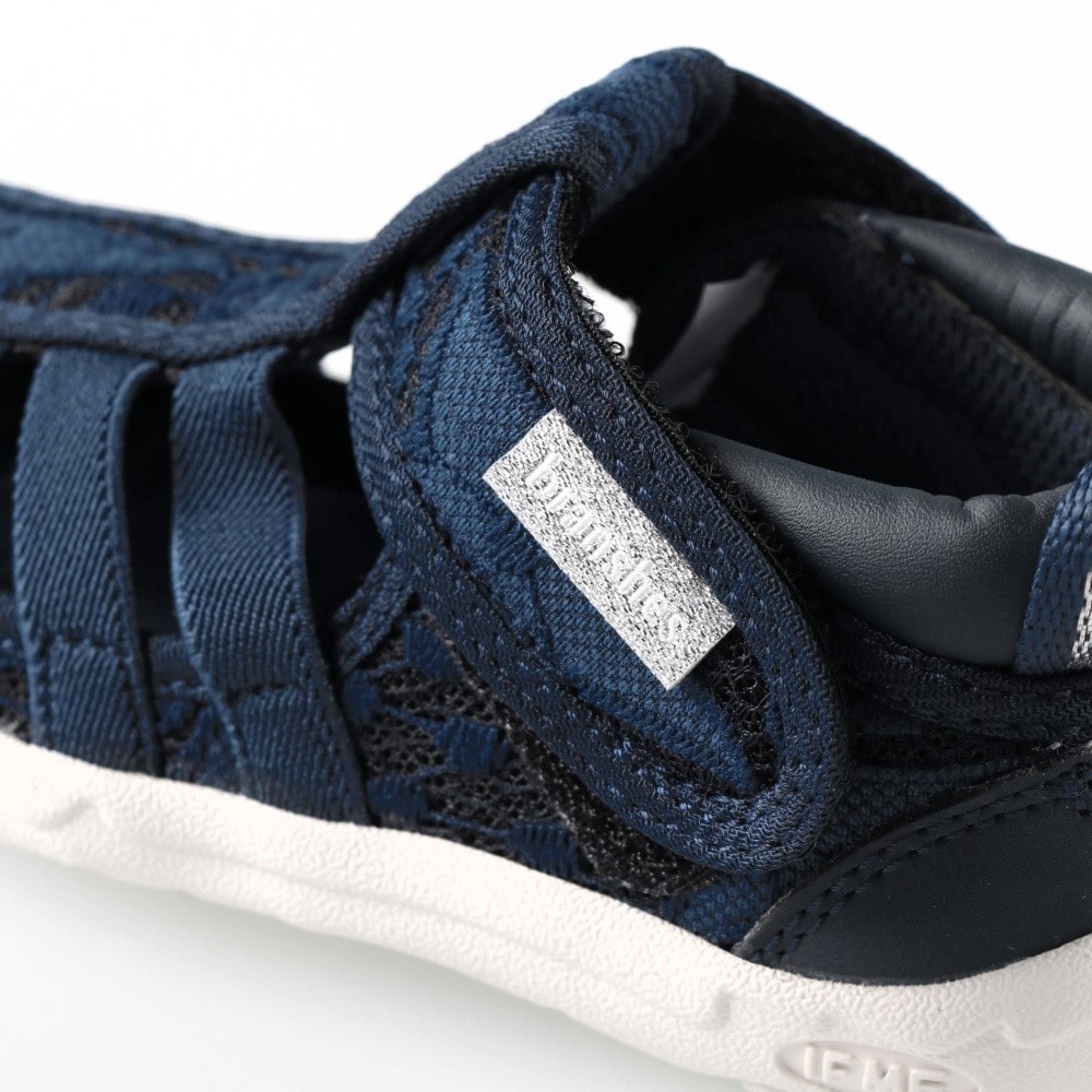 ネイビーブルー