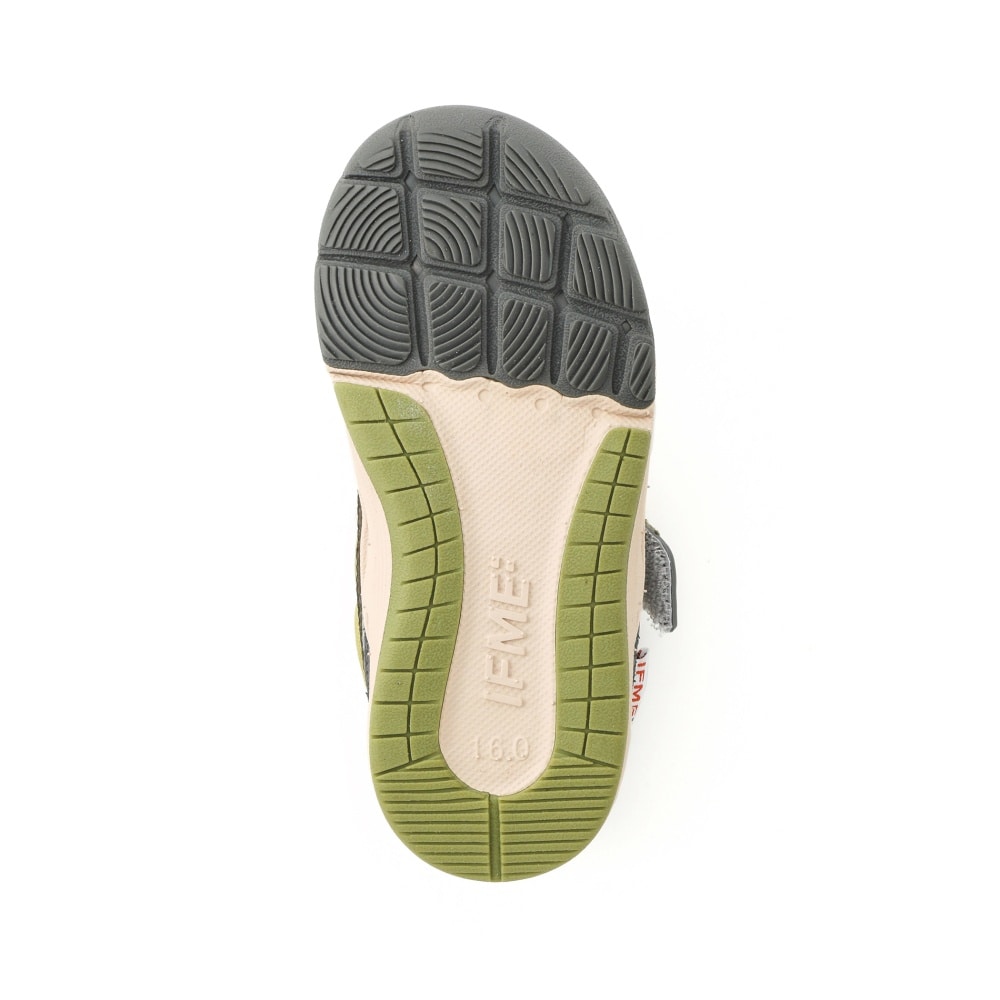 カーキグリーン