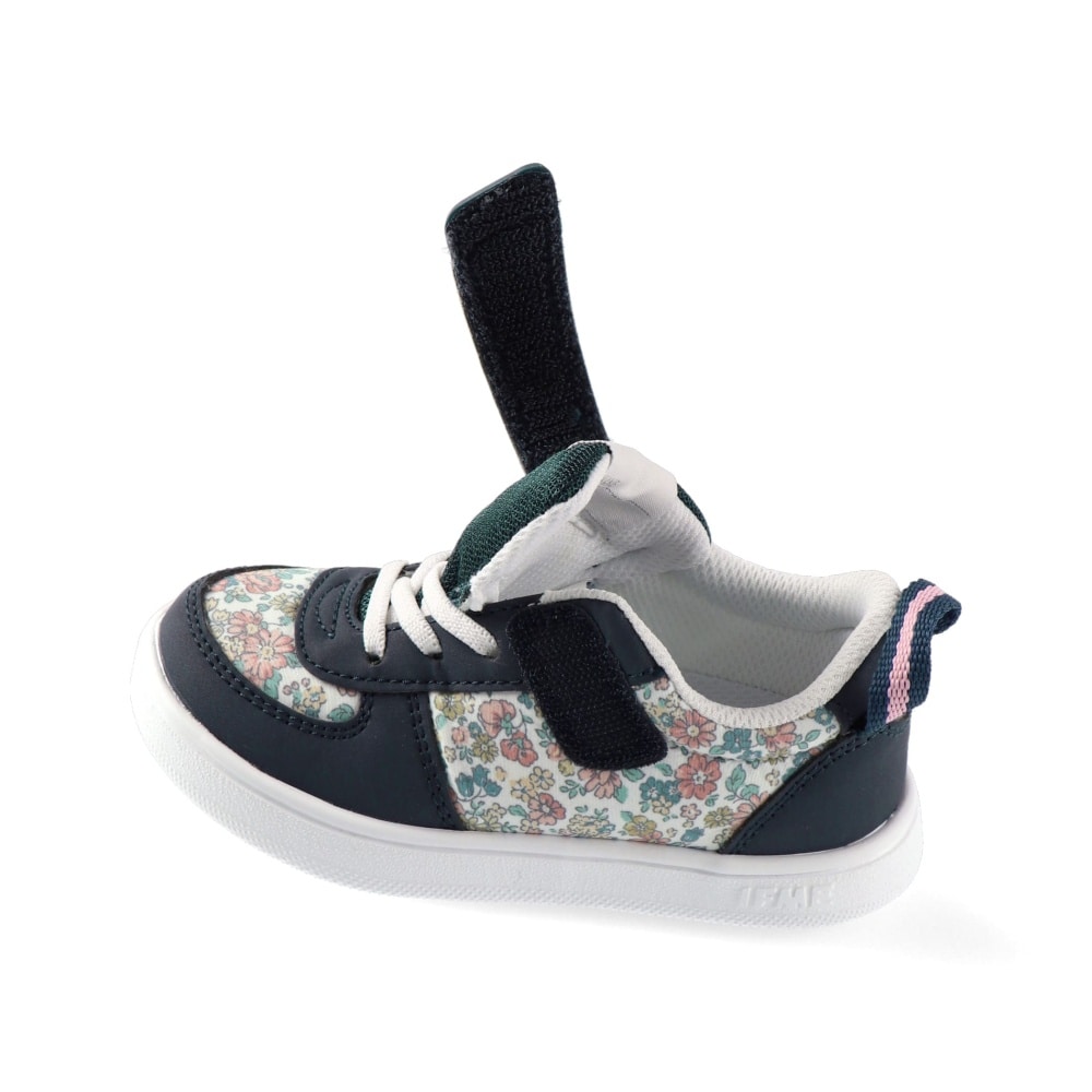 ネイビーブルー