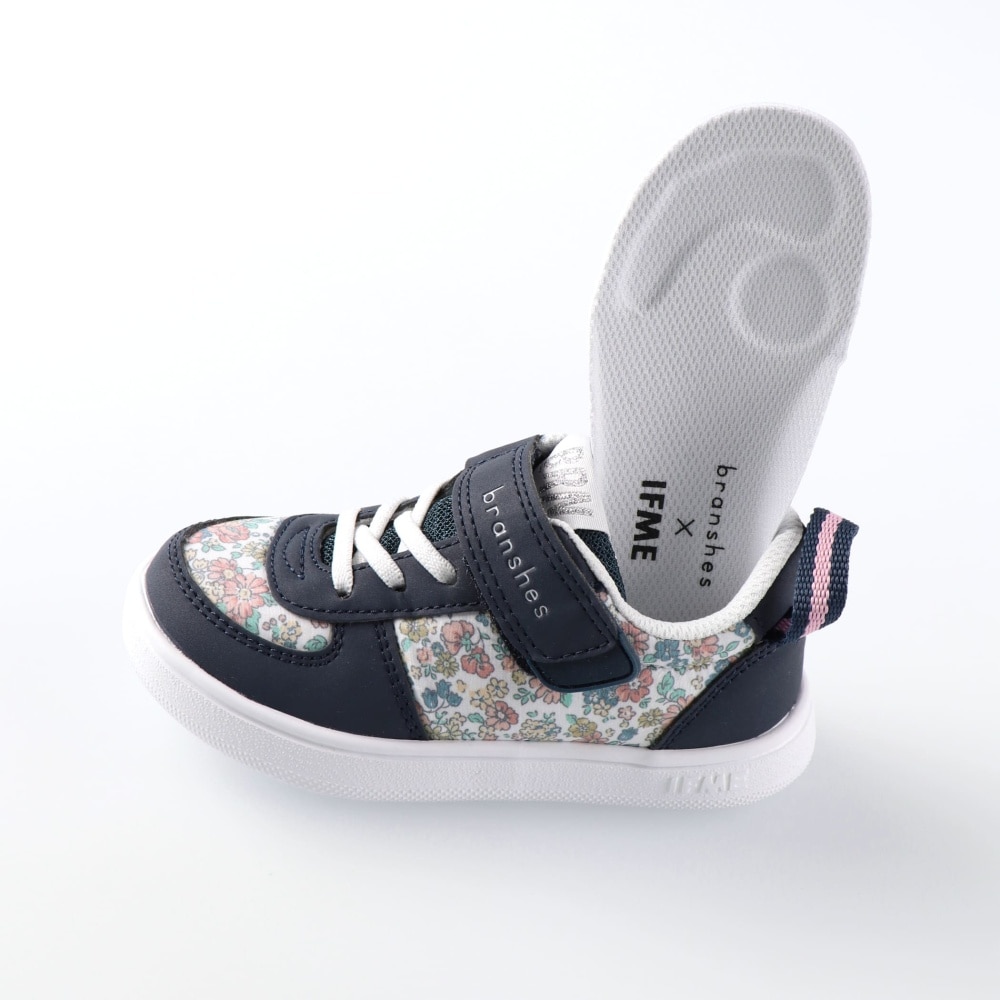 ネイビーブルー