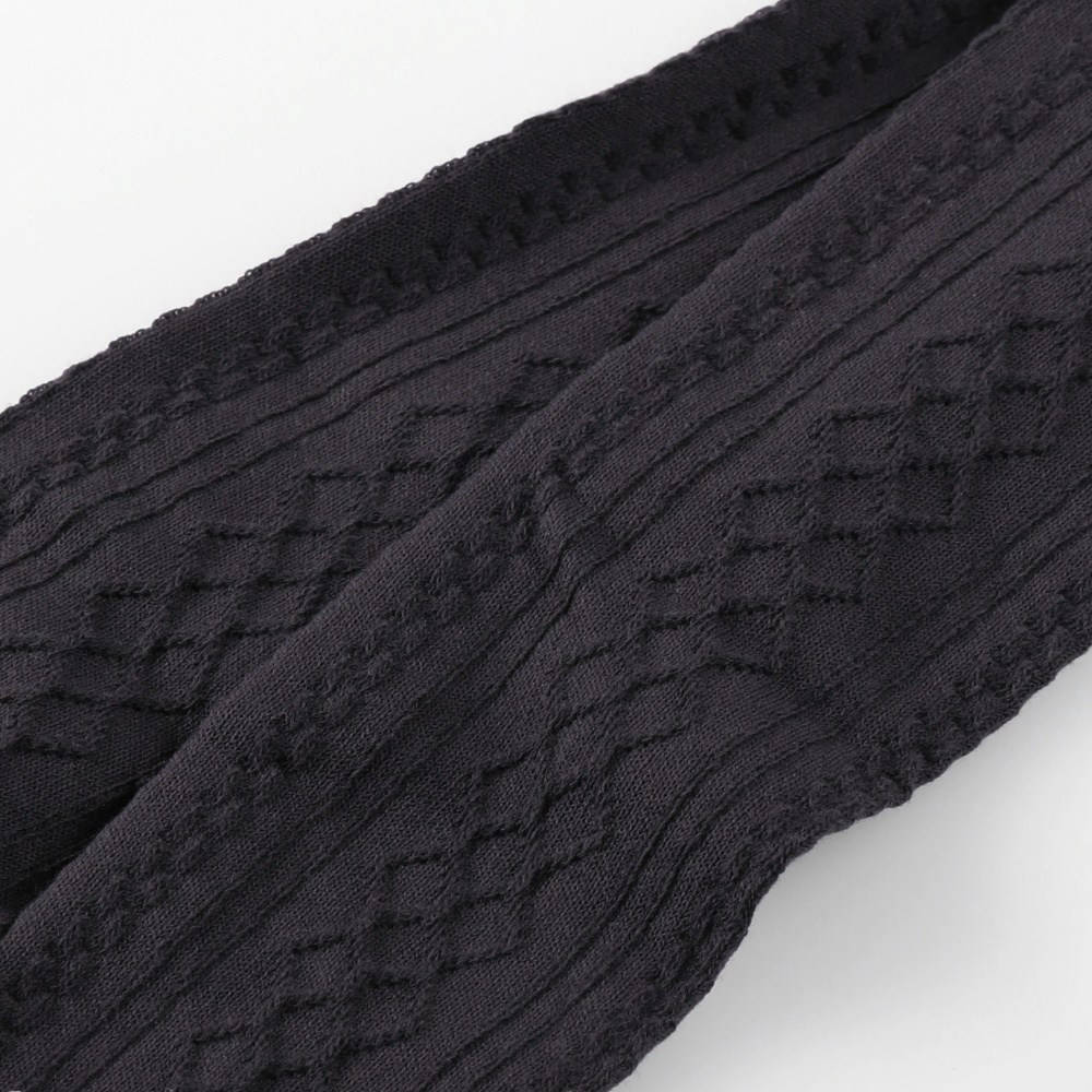 チャコールグレー