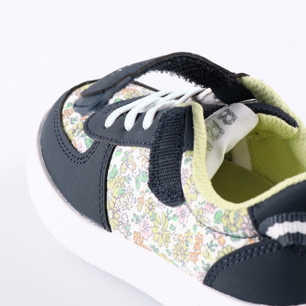 ネイビーブルー