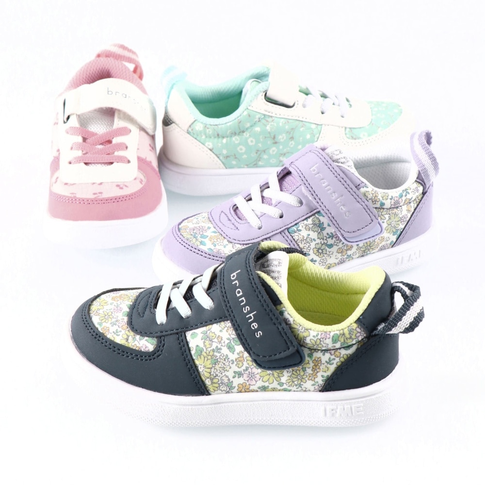 ネイビーブルー