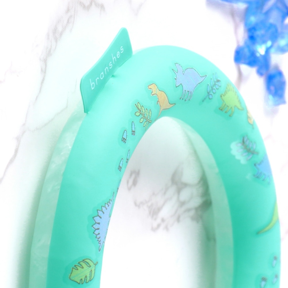 ライトグリーン