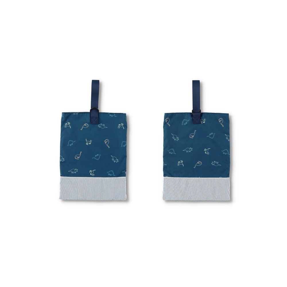 ネイビーブルー