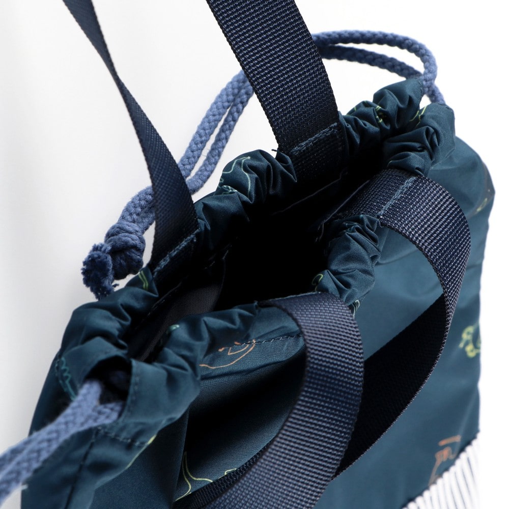 ネイビーブルー