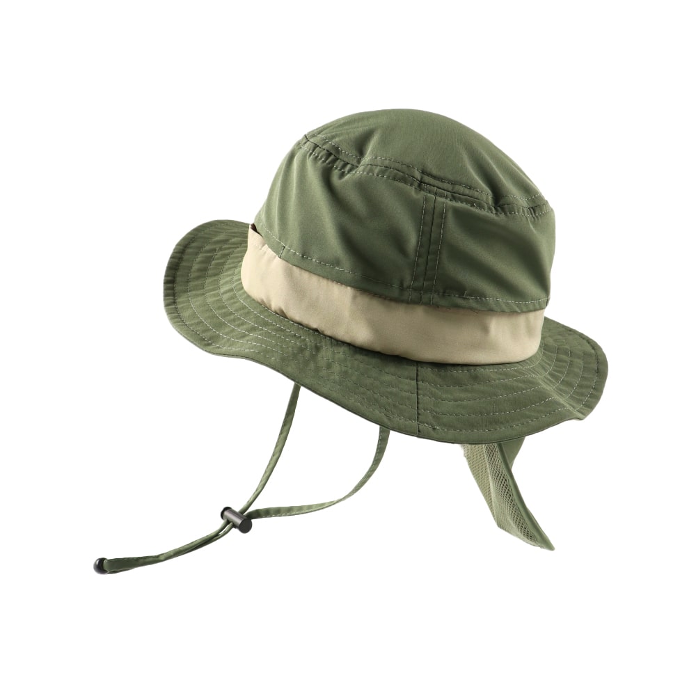 カーキグリーン