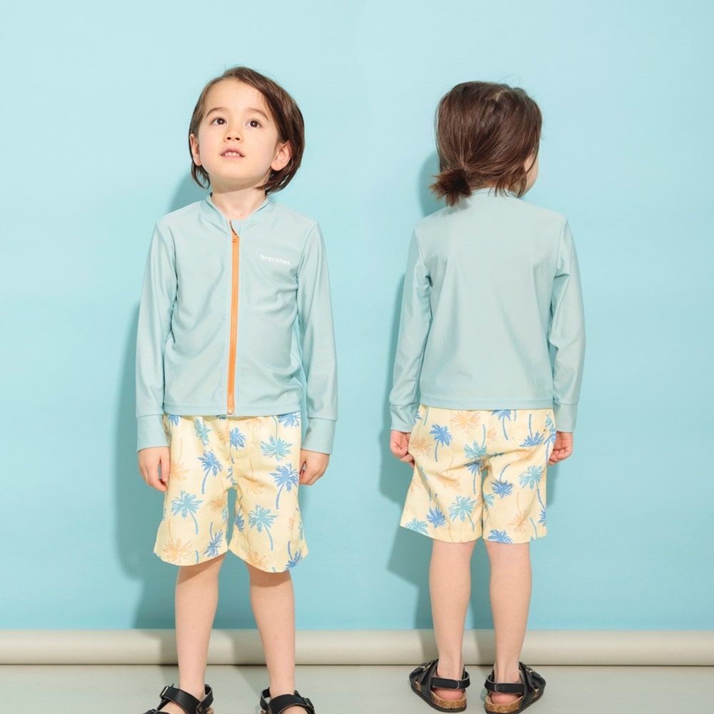 ライトグリーン