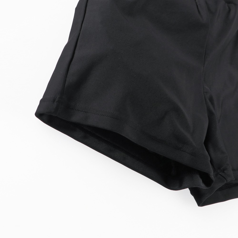 ライトグリーン