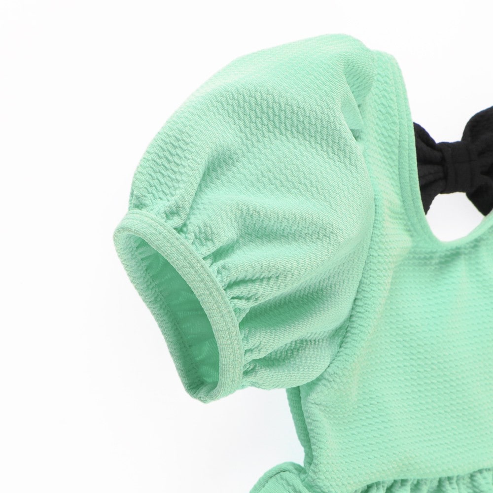 ライトグリーン