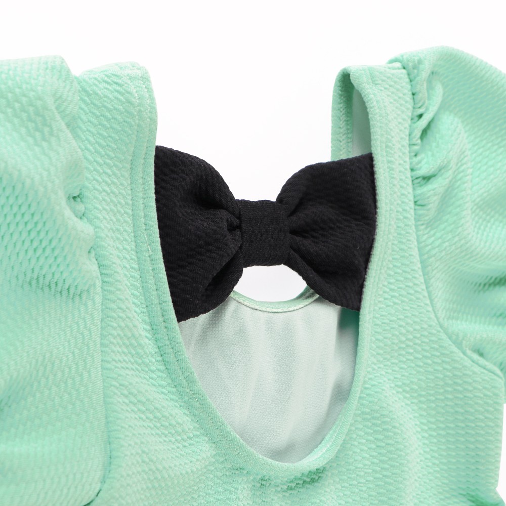 ライトグリーン