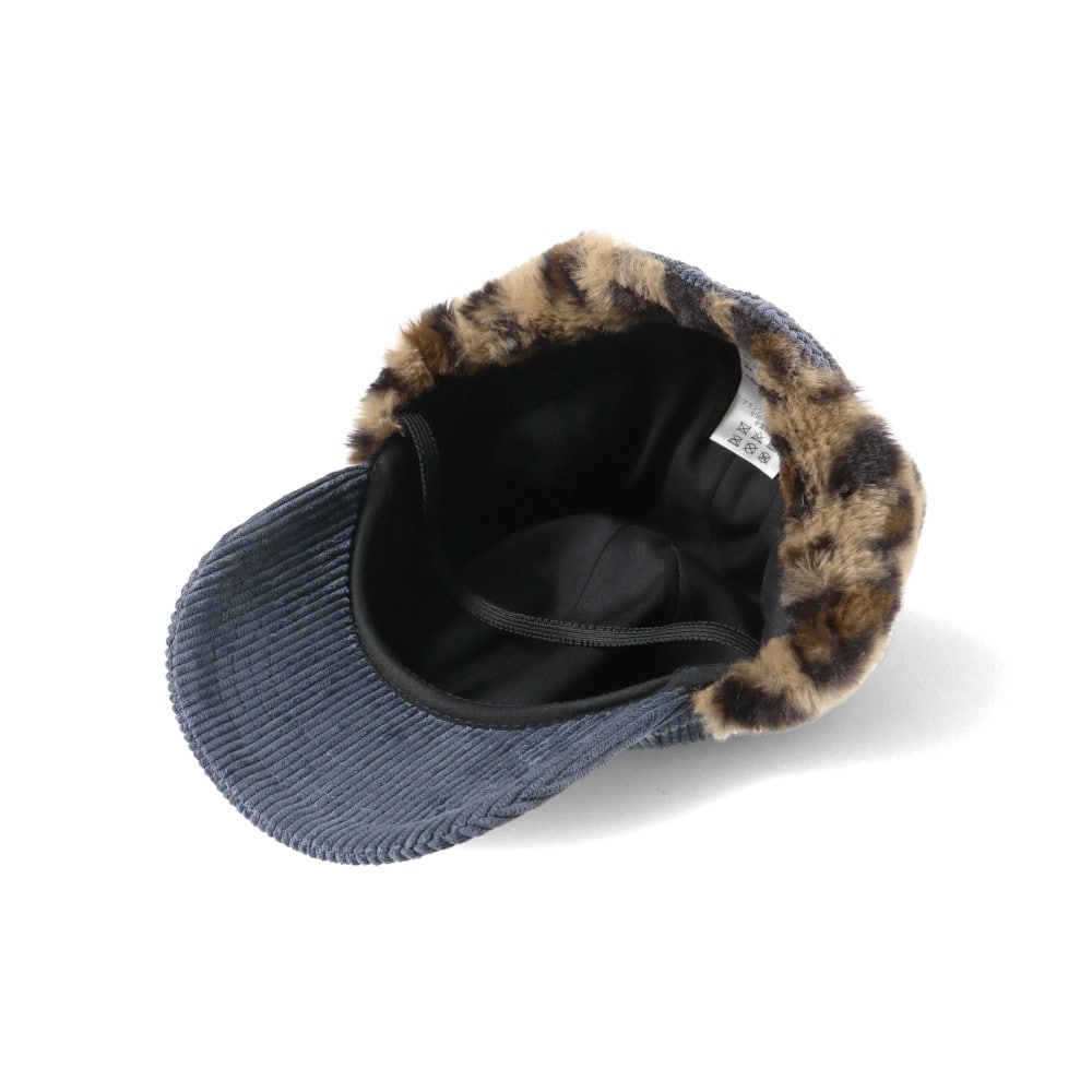 チャコールグレー