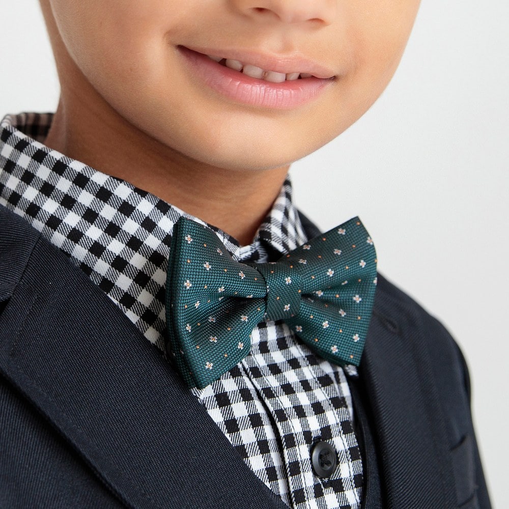 ダークグリーン