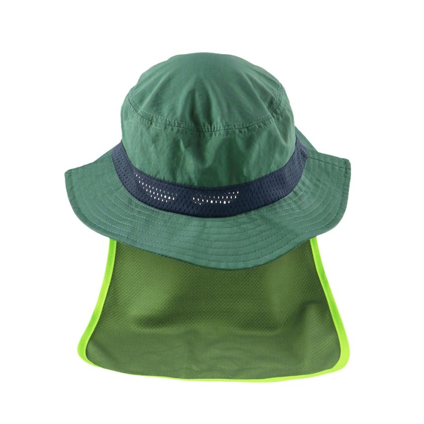 カーキグリーン