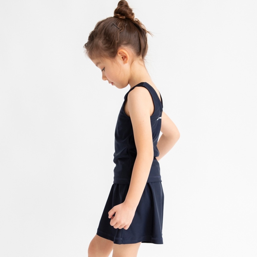 ネイビーブルー