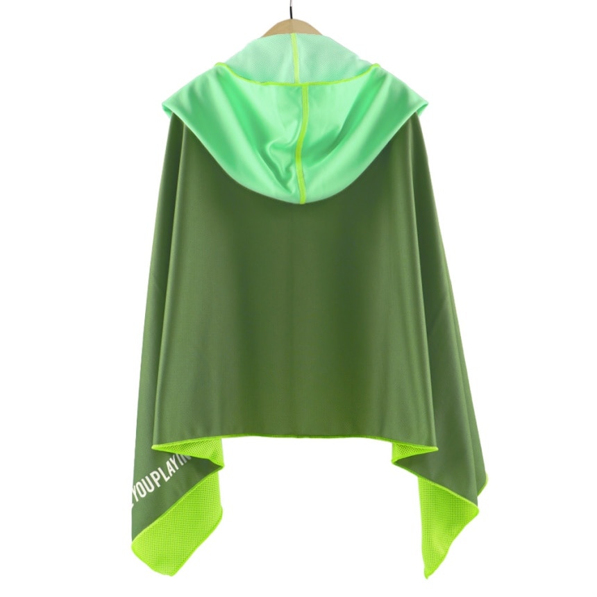 カーキグリーン