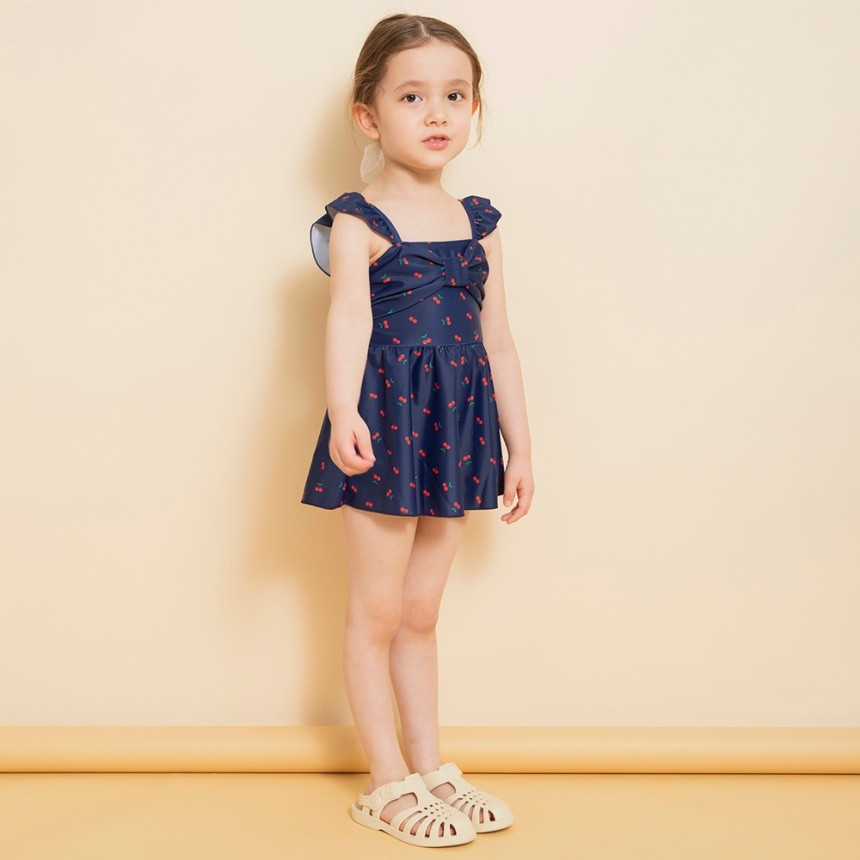 ネイビーブルー