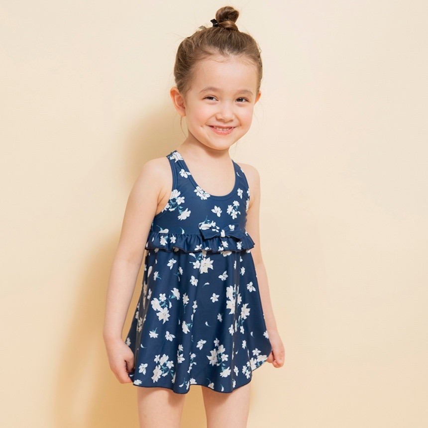 ネイビーブルー