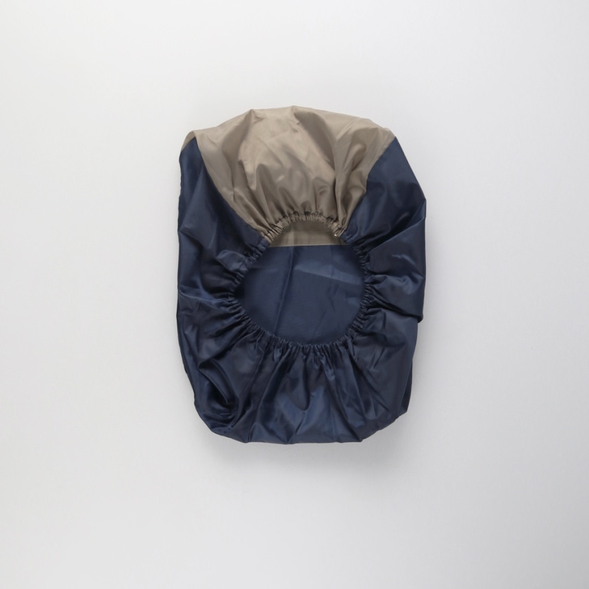 ネイビーブルー