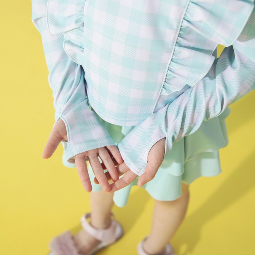 ライトグリーン