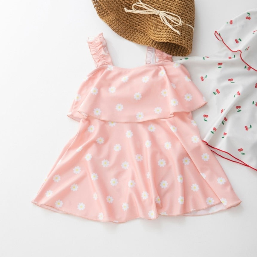 サーモンピンク