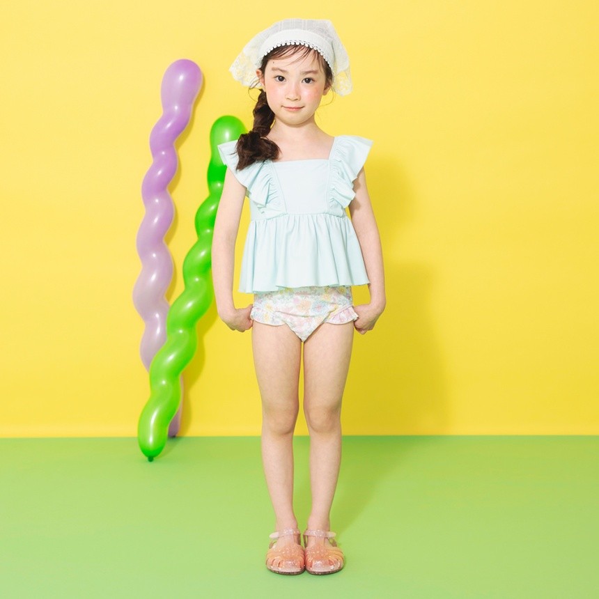 ライトグリーン